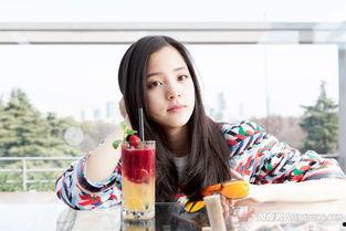 阿伟爆料邓倩照片高清视频,细节揭秘引网友热议  第1张 阿伟爆料邓倩照片高清视频,细节揭秘引网友热议  第1张